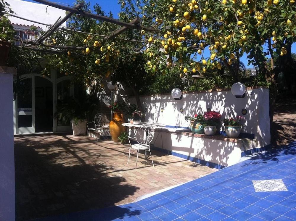 Piccolo Tirreno Hotel Residence Procida Kültér fotó