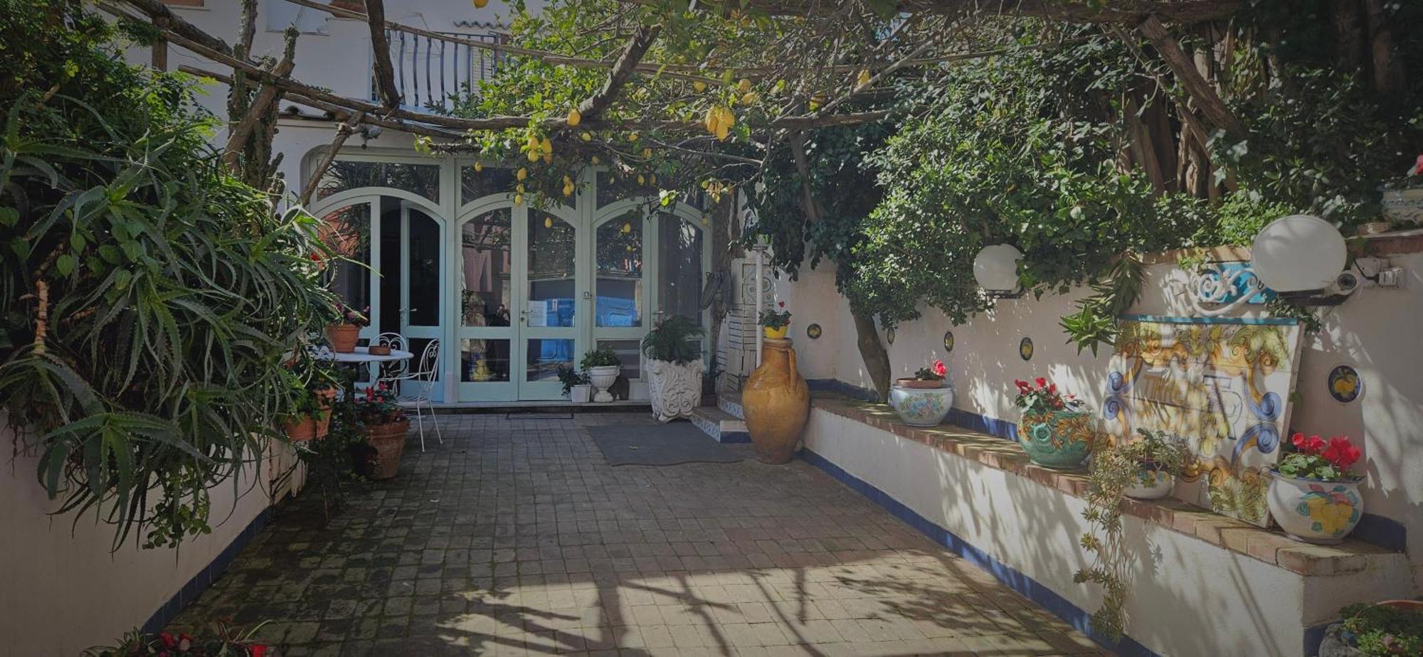 Piccolo Tirreno Hotel Residence Procida Kültér fotó