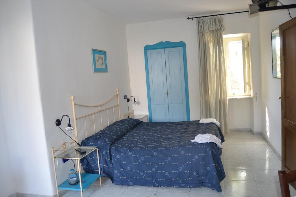 Piccolo Tirreno Hotel Residence Procida Szoba fotó