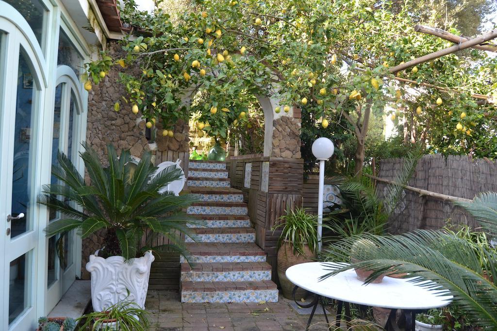 Piccolo Tirreno Hotel Residence Procida Kültér fotó